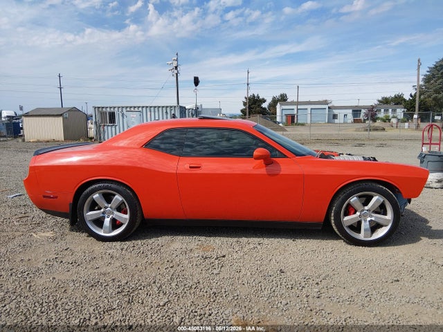 Auction sale of the 2009 Dodge Challenger Srt8, vin: 2B3LJ74W59H524207, lot number: 45083196
