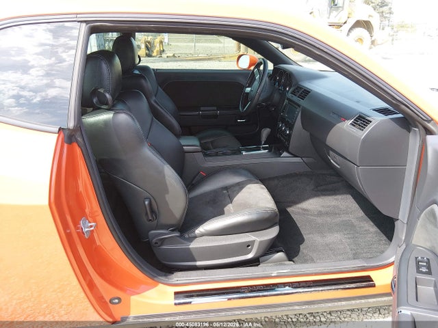 Auction sale of the 2009 Dodge Challenger Srt8, vin: 2B3LJ74W59H524207, lot number: 45083196