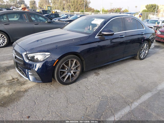 Mercedes-Benz E 350 2021 W1KZF8DB3MA994651 Image 2