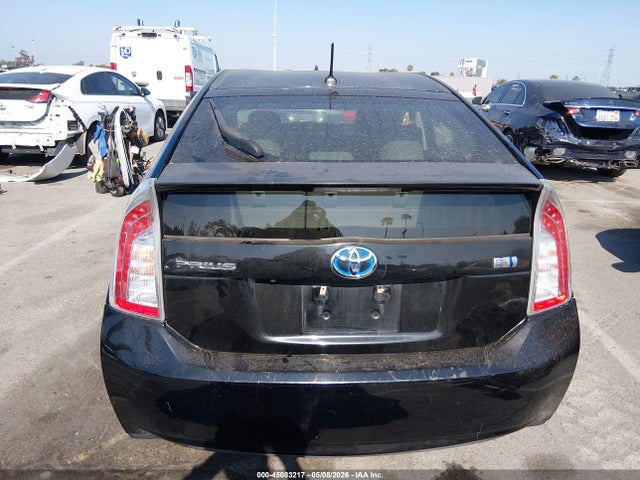 45083217 :رقم المزاد ، JTDKN3DU5D0346138 vin ، 2013 Toyota Prius Three مزاد بيع