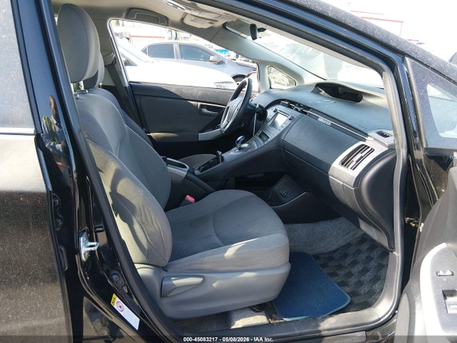 45083217 :رقم المزاد ، JTDKN3DU5D0346138 vin ، 2013 Toyota Prius Three مزاد بيع