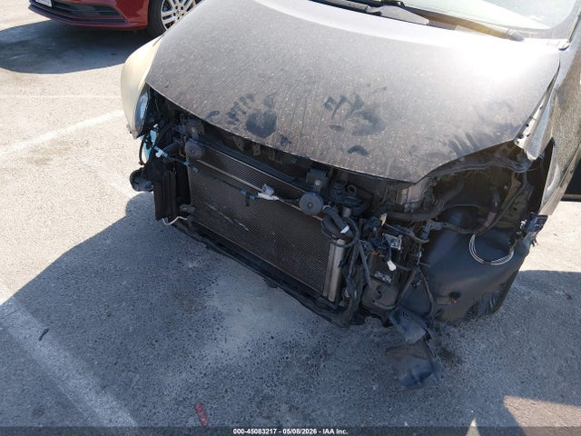 45083217 :رقم المزاد ، JTDKN3DU5D0346138 vin ، 2013 Toyota Prius Three مزاد بيع