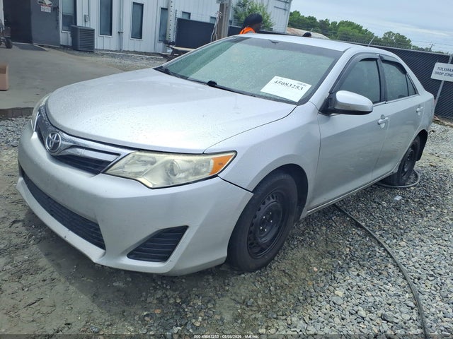 45083253 :رقم المزاد ، 4T1BF1FK9CU156195 vin ، 2012 Toyota Camry Le مزاد بيع