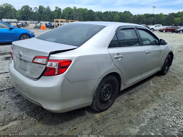 45083253 :رقم المزاد ، 4T1BF1FK9CU156195 vin ، 2012 Toyota Camry Le مزاد بيع