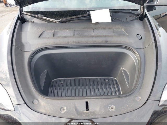 Продажа на аукционе авто 2022 Tesla Model Y Long Range Dual Motor All-wheel Drive, vin: 7SAYGDEE4NA006080, номер лота: 45083262