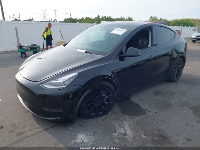 Продажа на аукционе авто 2022 Tesla Model Y Long Range Dual Motor All-wheel Drive, vin: 7SAYGDEE4NA006080, номер лота: 45083262