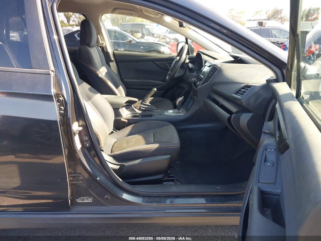 45083295 :رقم المزاد ، JF2GTABC1JH343651 vin ، 2018 Subaru Crosstrek 2.0i Premium مزاد بيع