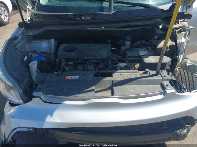 KNDJN2A24K7016570 KIA Soul