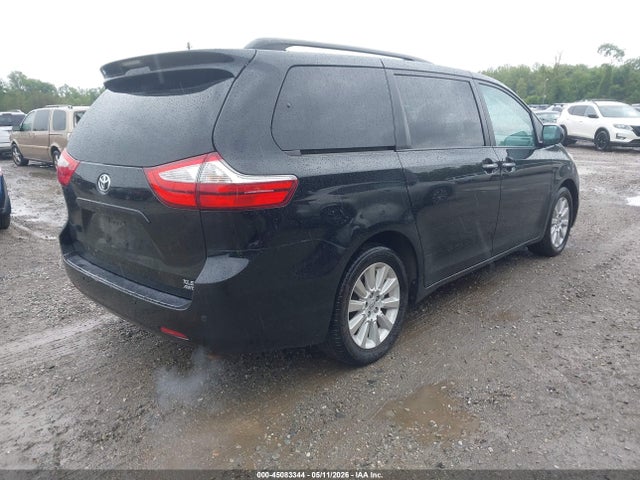 2015 Toyota Sienna Xle Premium 7 Passenger მანქანა იყიდება აუქციონზე, vin: 5TDDK3DC6FS097972, აუქციონის ნომერი: 45083344