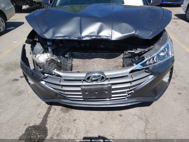 5NPD74LF6LH609556 Hyundai ELANTRA SE