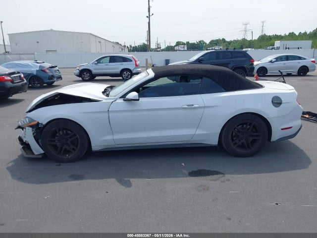 Продаж на аукціоні авто 2018 Ford Mustang Ecoboost Premium, vin: 1FATP8UH7J5132920, номер лоту: 45083367