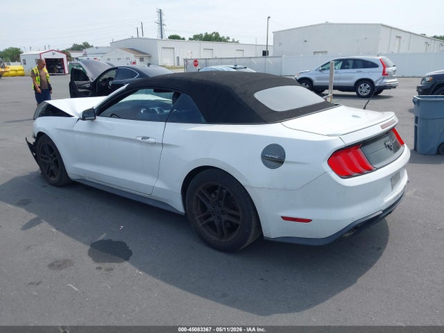 Продаж на аукціоні авто 2018 Ford Mustang Ecoboost Premium, vin: 1FATP8UH7J5132920, номер лоту: 45083367