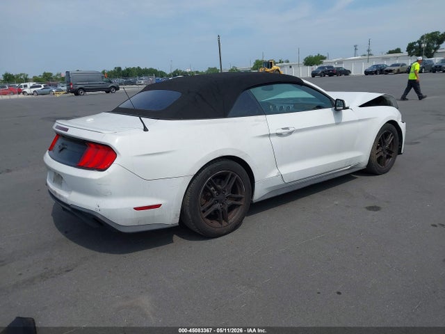 Продаж на аукціоні авто 2018 Ford Mustang Ecoboost Premium, vin: 1FATP8UH7J5132920, номер лоту: 45083367