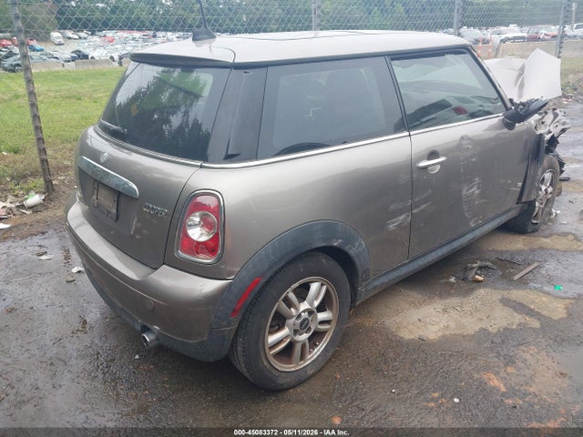 45083372 :رقم المزاد ، WMWSU3C50DT683356 vin ، 2013 Mini Hardtop Cooper مزاد بيع