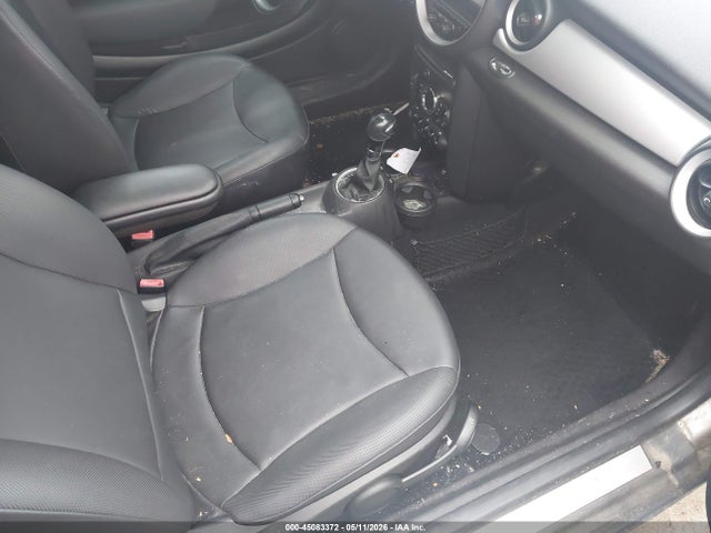45083372 :رقم المزاد ، WMWSU3C50DT683356 vin ، 2013 Mini Hardtop Cooper مزاد بيع
