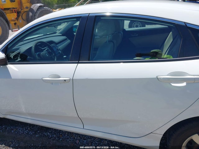 19XFC2E57GE007126 Honda Civic Lx