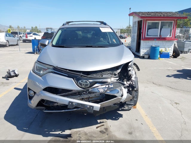 2T3YFREV0HW324180 Toyota Rav4 Platinum