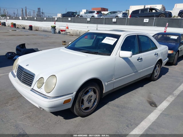45083465 :رقم المزاد ، WDBJF65F5WA549715 vin ، 1998 Mercedes-benz E 320 مزاد بيع