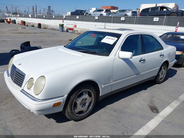 45083465 :رقم المزاد ، WDBJF65F5WA549715 vin ، 1998 Mercedes-benz E 320 مزاد بيع
