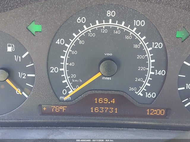 45083465 :رقم المزاد ، WDBJF65F5WA549715 vin ، 1998 Mercedes-benz E 320 مزاد بيع