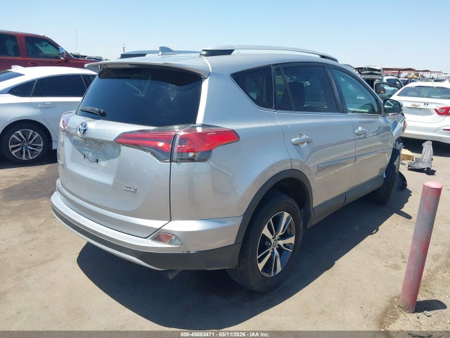 2T3WFREV8GW269810 Toyota Rav4 Xle
