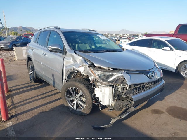 2T3WFREV8GW269810 Toyota Rav4 Xle