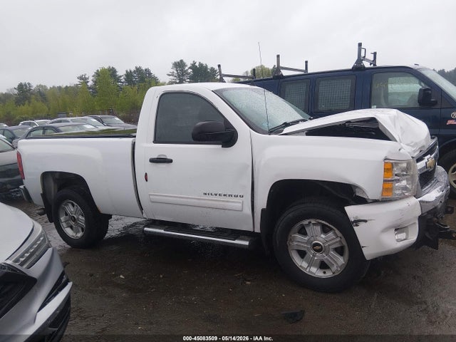 45083509 :رقم المزاد ، 1GCNKSE06BZ156448 vin ، 2011 Chevrolet Silverado 1500 Lt مزاد بيع