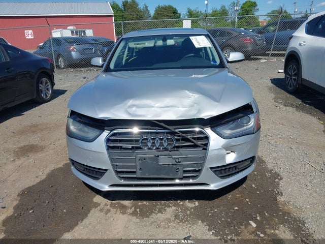 Продаж на аукціоні авто 2013 Audi A4 2.0t Premium, vin: WAUBFAFL8DN038855, номер лоту: 45083541