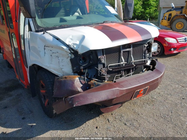 2003 Chevrolet Bus Express Cutaway მანქანა იყიდება აუქციონზე, vin: 1GBHG31V131205629, აუქციონის ნომერი: 45083594