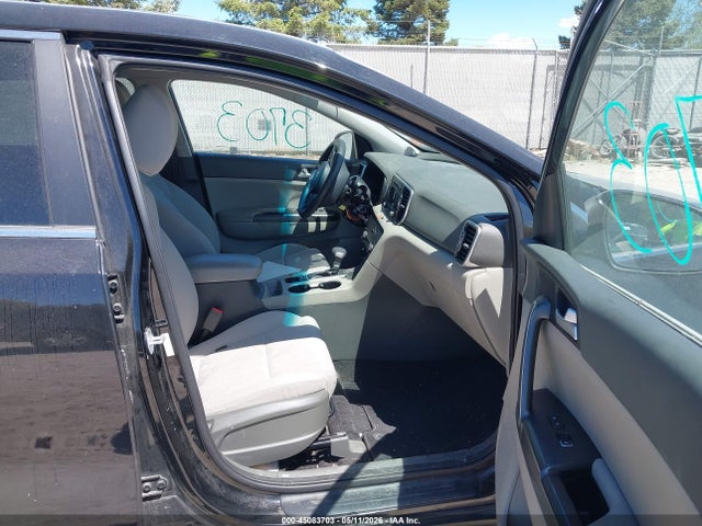 Продажа на аукционе авто 2019 Kia Sportage Lx, vin: KNDPM3AC8K7620201, номер лота: 45083703