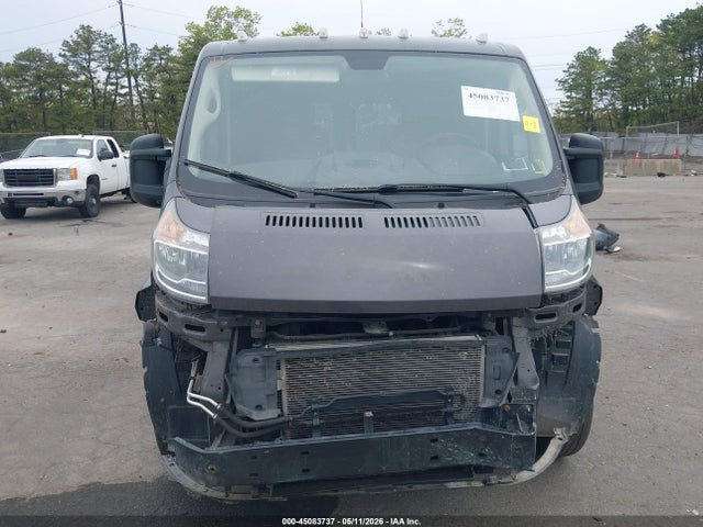45083737 :رقم المزاد ، 3C6TRVAG2HE545316 vin ، 2017 Ram Promaster 1500 Low Roof 136 Wb مزاد بيع