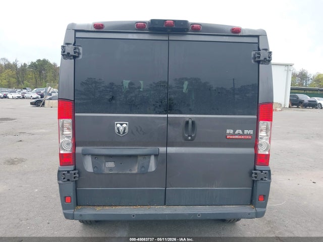 45083737 :رقم المزاد ، 3C6TRVAG2HE545316 vin ، 2017 Ram Promaster 1500 Low Roof 136 Wb مزاد بيع