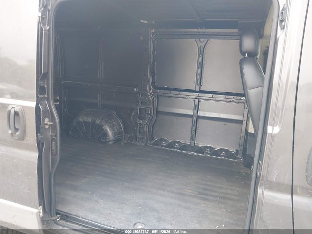 45083737 :رقم المزاد ، 3C6TRVAG2HE545316 vin ، 2017 Ram Promaster 1500 Low Roof 136 Wb مزاد بيع