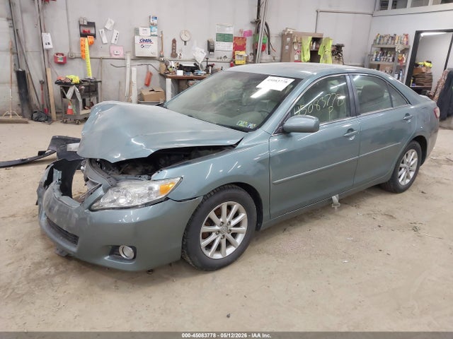 2011 Toyota Camry Xle მანქანა იყიდება აუქციონზე, vin: 4T1BF3EK1BU699777, აუქციონის ნომერი: 45083778
