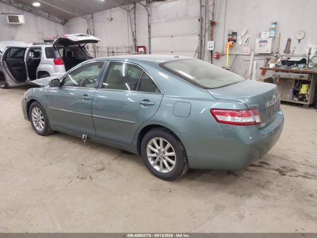 2011 Toyota Camry Xle მანქანა იყიდება აუქციონზე, vin: 4T1BF3EK1BU699777, აუქციონის ნომერი: 45083778