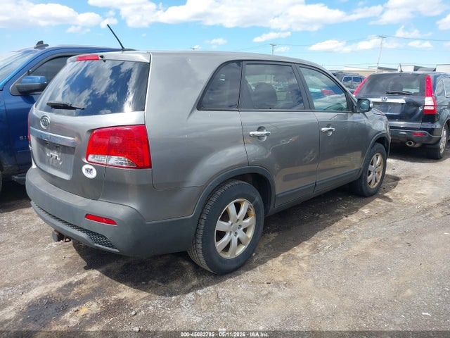 45083785 :رقم المزاد ، 5XYKT3A18CG243160 vin ، 2012 Kia Sorento Lx مزاد بيع