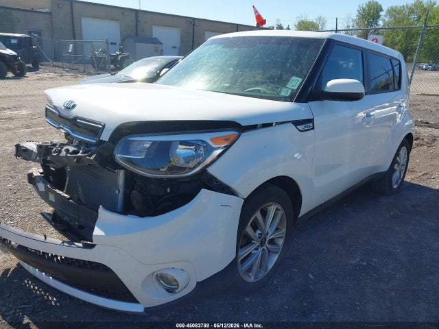 Продаж на аукціоні авто 2018 Kia Soul +, vin: KNDJP3A55J7506444, номер лоту: 45083788