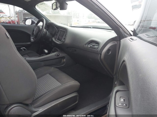 Продаж на аукціоні авто 2020 Dodge Challenger Sxt, vin: 2C3CDZAGXLH173840, номер лоту: 45083796