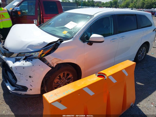 Aukcja sprzedaży 2023 Toyota Sienna Le, vin: 5TDKRKEC1PS165589, numer aukcji: 45083797
