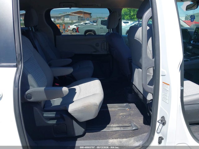 Aukcja sprzedaży 2023 Toyota Sienna Le, vin: 5TDKRKEC1PS165589, numer aukcji: 45083797