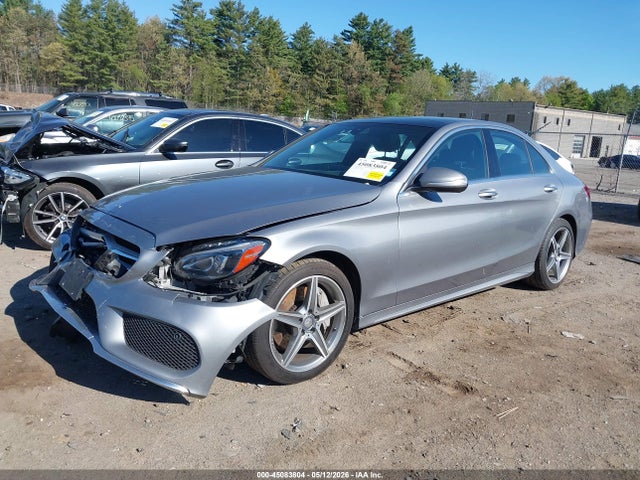 55SWF6GBXFU010790 Mercedes-Benz C 400 4matic