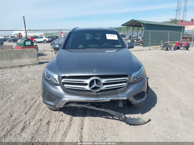 2018 Mercedes-benz Glc 300 4matic მანქანა იყიდება აუქციონზე, vin: WDC0G4KB8JV060866, აუქციონის ნომერი: 45083845