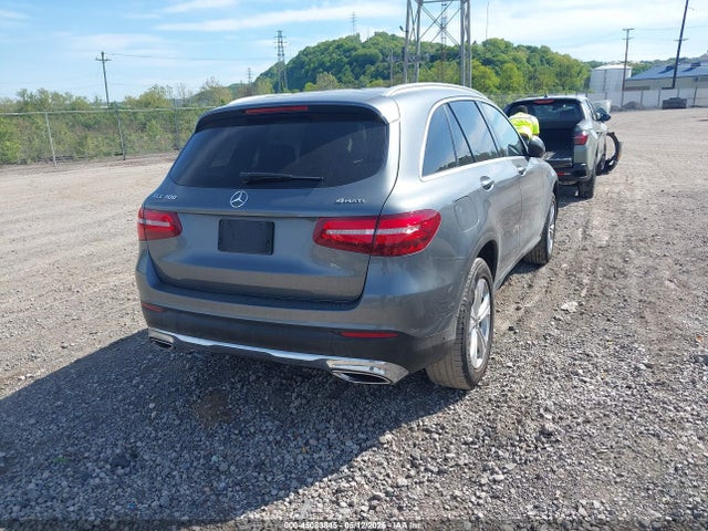 2018 Mercedes-benz Glc 300 4matic მანქანა იყიდება აუქციონზე, vin: WDC0G4KB8JV060866, აუქციონის ნომერი: 45083845