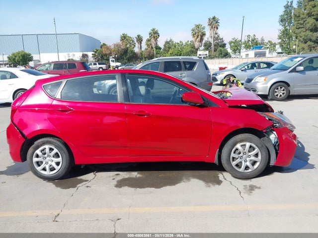 45083861 :رقم المزاد ، KMHCT5AE0EU158247 vin ، 2014 Hyundai Accent Gs مزاد بيع