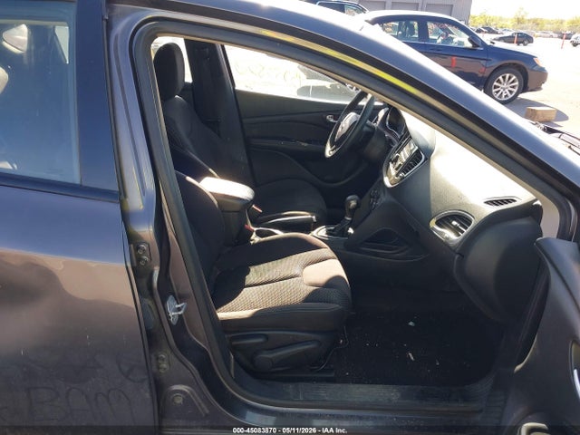 2015 Dodge Dart Sxt მანქანა იყიდება აუქციონზე, vin: 1C3CDFBB6FD172879, აუქციონის ნომერი: 45083870