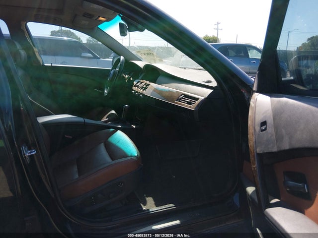 2007 Bmw 530xit მანქანა იყიდება აუქციონზე, vin: WBANN73557CN04007, აუქციონის ნომერი: 45083873