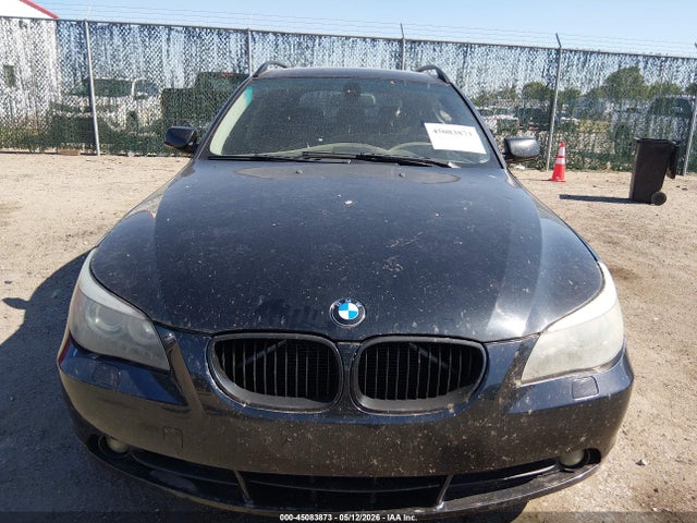 2007 Bmw 530xit მანქანა იყიდება აუქციონზე, vin: WBANN73557CN04007, აუქციონის ნომერი: 45083873