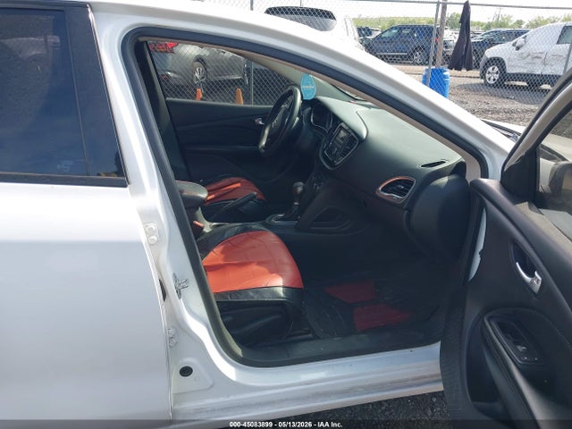 45083899 :رقم المزاد ، 1C3CDFBB8FD265872 vin ، 2015 Dodge Dart Sxt مزاد بيع