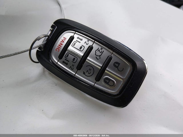 45083906 :رقم المزاد ، 2C4RC3BG0PR528079 vin ، 2023 Chrysler Pacifica Touring L Awd مزاد بيع