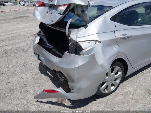 2013 Hyundai Elantra Limited მანქანა იყიდება აუქციონზე, vin: KMHDH4AE8DU850495, აუქციონის ნომერი: 45083928